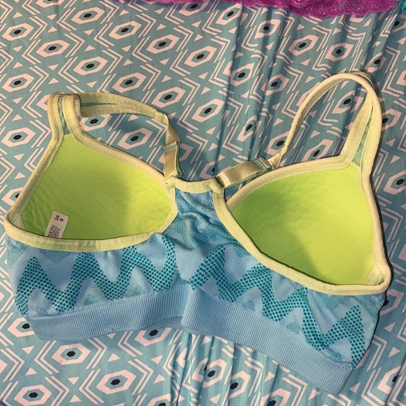 Bra bundle - Picture 7 of 9